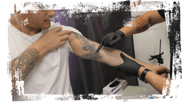 Artowork tattoo tatuoinnin suojaaminen